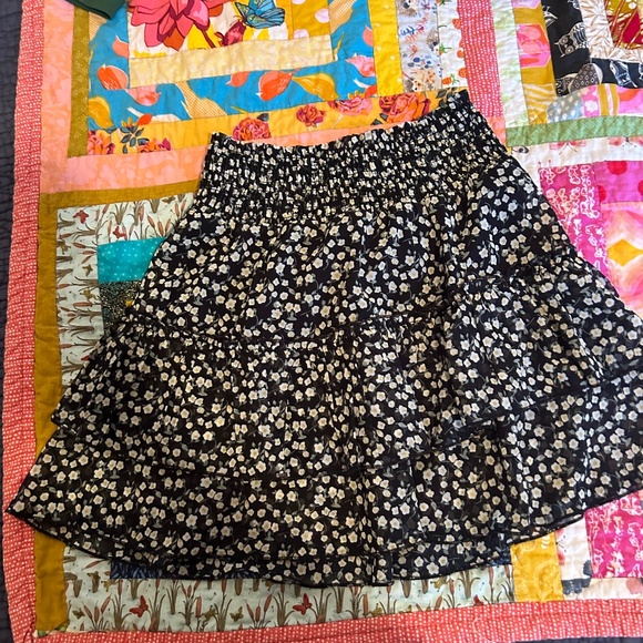 Alter’d state floral skirt - Picture 1 of 2